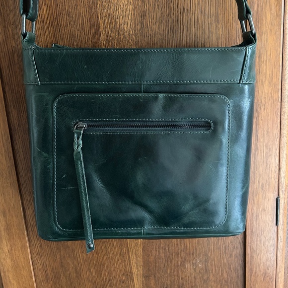 Lady Conceal Delaney Leather Crossbody - Picture 5 of 8